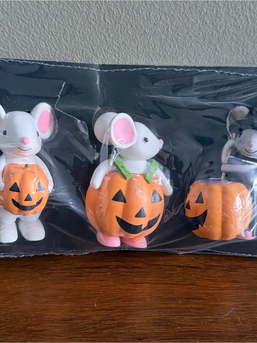 Target Bullseye Playground Halloween Mouse Pumpkin Figurine 3pk